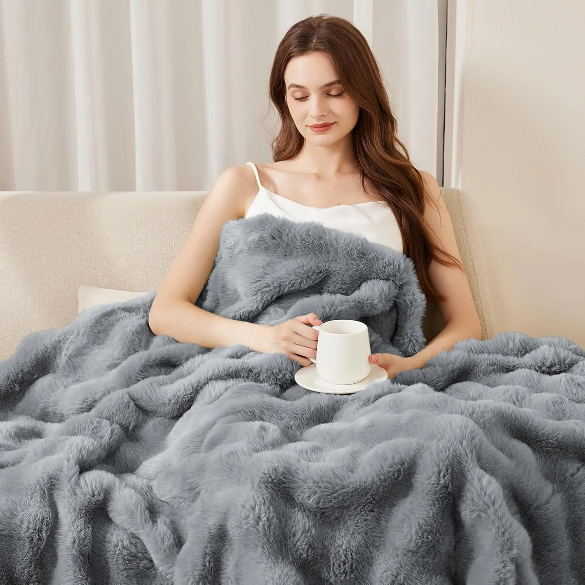 Soft Cozy Faux Fur Rabbit Blanket, Warm Thick for Bed Sofa Office, Elegant Home Decor, Perfect Gift, Durable and Versatile